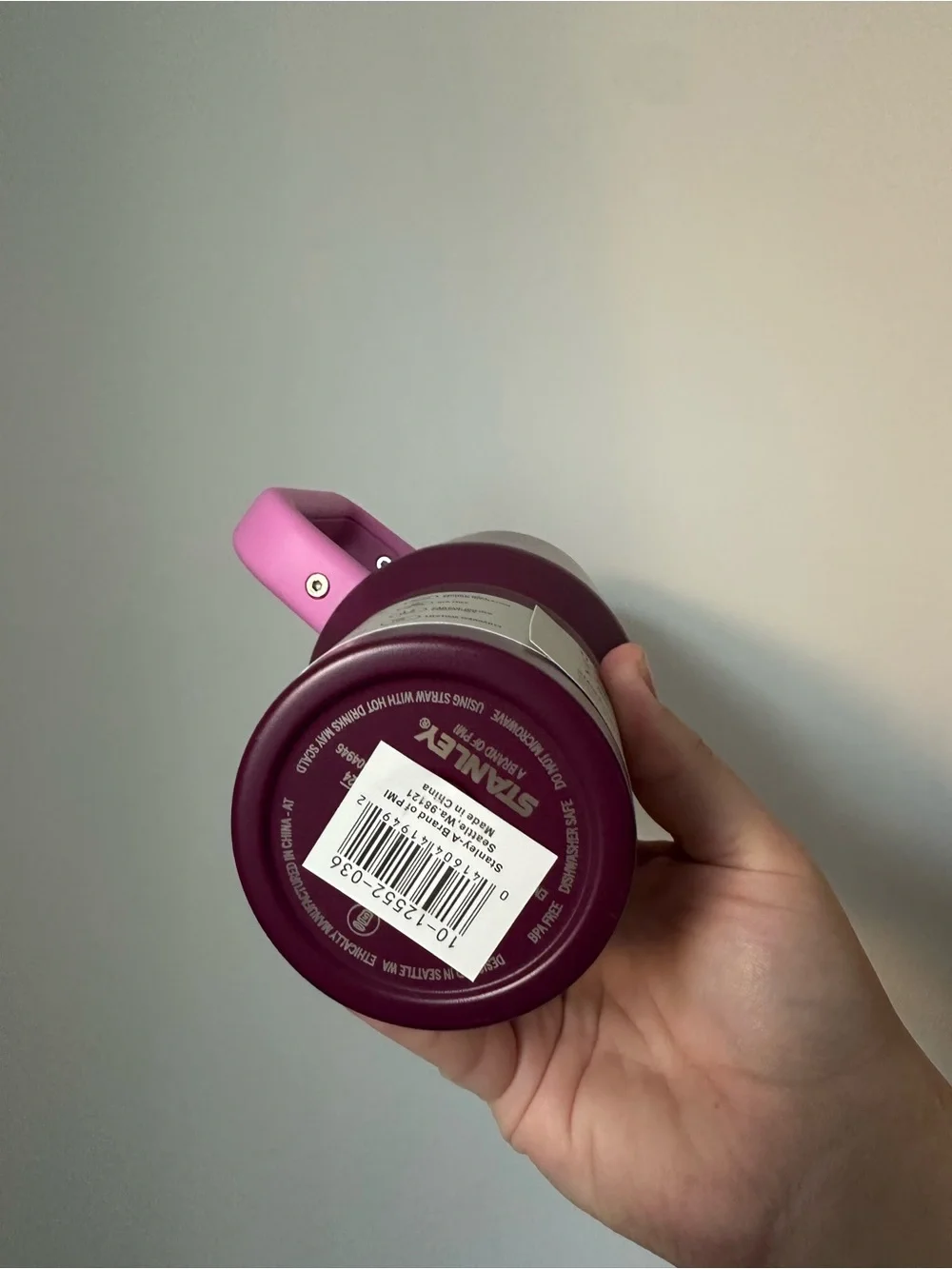 40 oz. Stanley Magenta and Pink Quencher H2 Tumbler with Handle NWT - Picture 5 of 5
